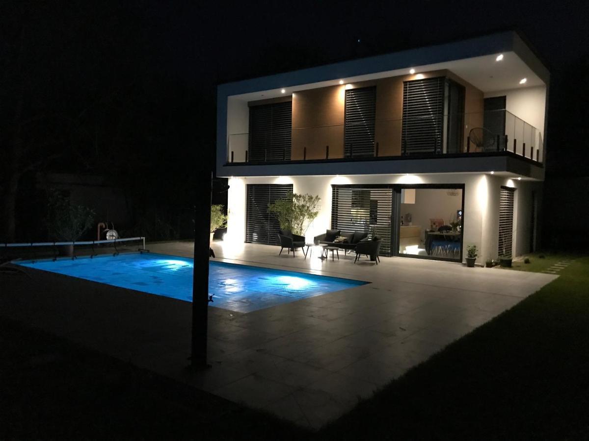 Bony Resort Сарвас Екстериор снимка